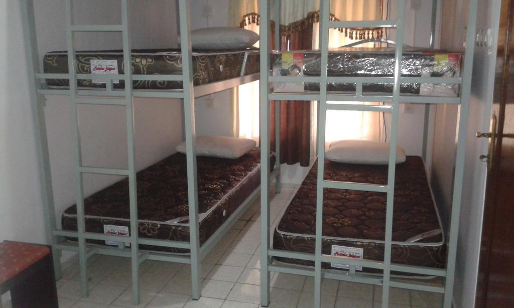 Pondok Heras Suite Yakarta Exterior foto