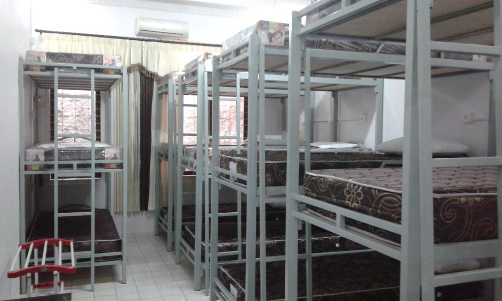 Pondok Heras Suite Yakarta Exterior foto